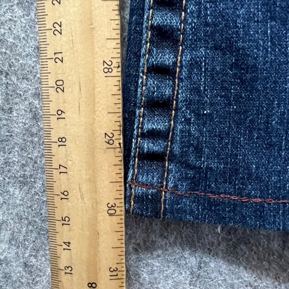 True Religion Bootcut Jeans Dark Wash Distressed Denim USA Made Size 29 Altered - Picture 3 of 13